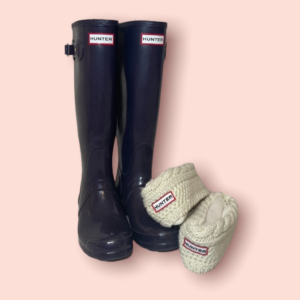 Hunter Original Tall Gloss Rain Boots with FREE $50 Knitted Fleece Boot Socks